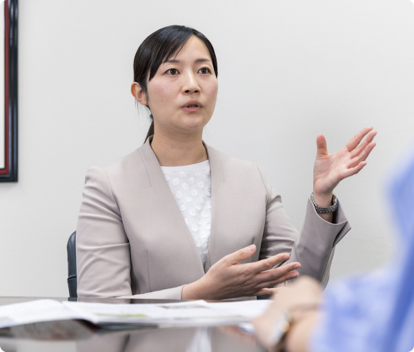 Yさんが話している様子